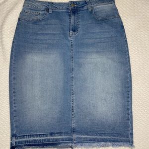 Midi denim skirt